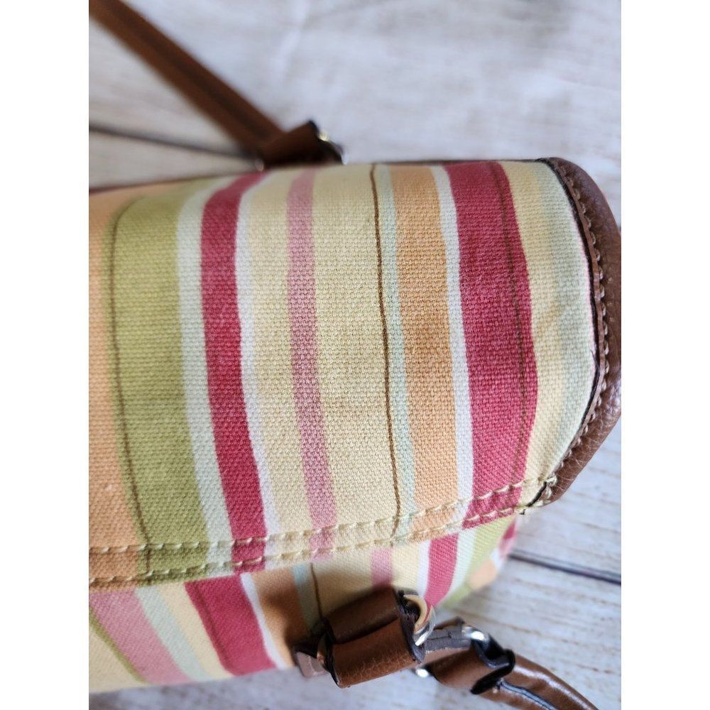 Striped Relic Shoulder Purse - Picture 5 of 14